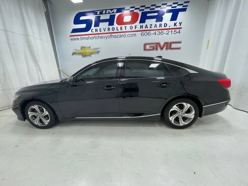 Used 2019 Honda Accord EX image 7
