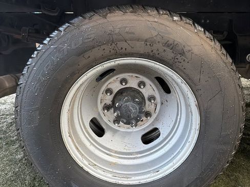 Used 2019 Ford F350 XL image 33