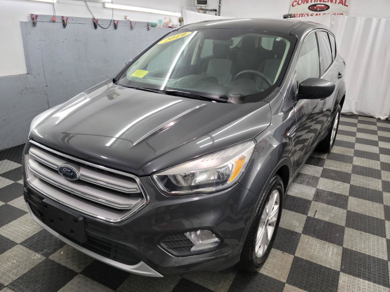 Used 2019 Ford Escape SE AWD/4WD image 11