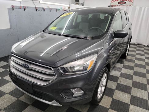 Used 2019 Ford Escape SE AWD/4WD image 11