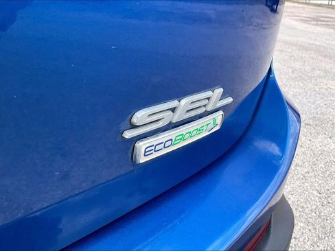 Used 2018 Ford Edge SEL image 21