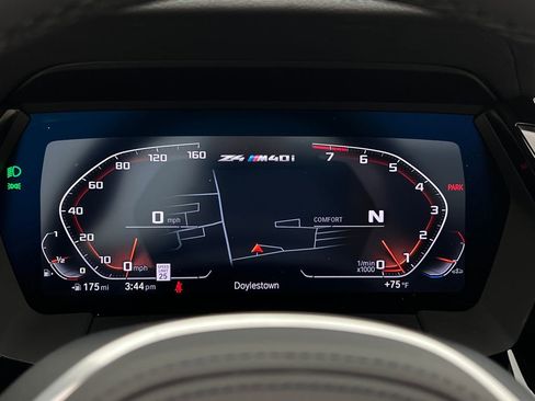 Certified 2025 BMW Z4 M40i w/ Edition image 20