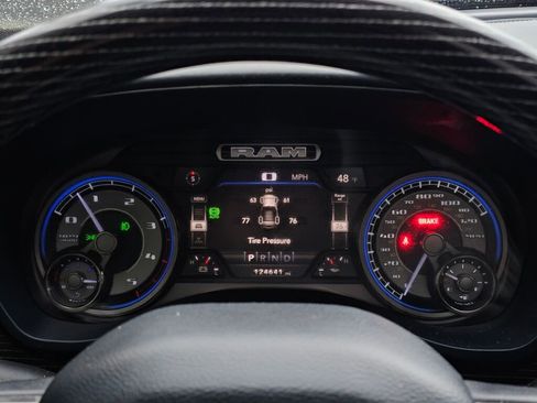 Used 2020 RAM 3500 Limited image 19