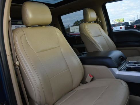 Used 2016 Ford F150 Lariat image 31