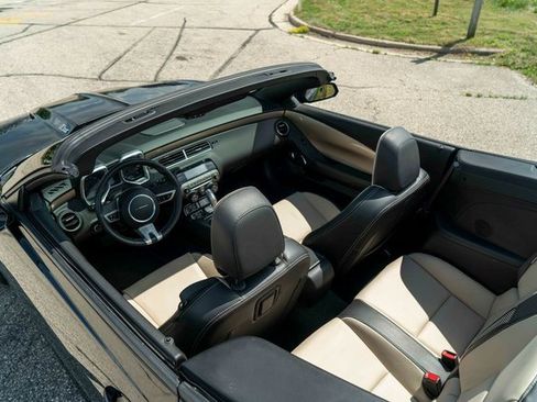 Used 2011 Chevrolet Camaro SS image 34