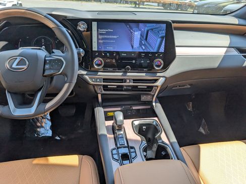 Certified 2023 Lexus RX 350 Premium Plus w/ Cold Area Package AWD/4WD image 18