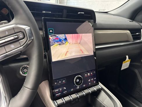 New 2027 GMC Terrain Elevation w/ Elevation Premium Package FWD image 15