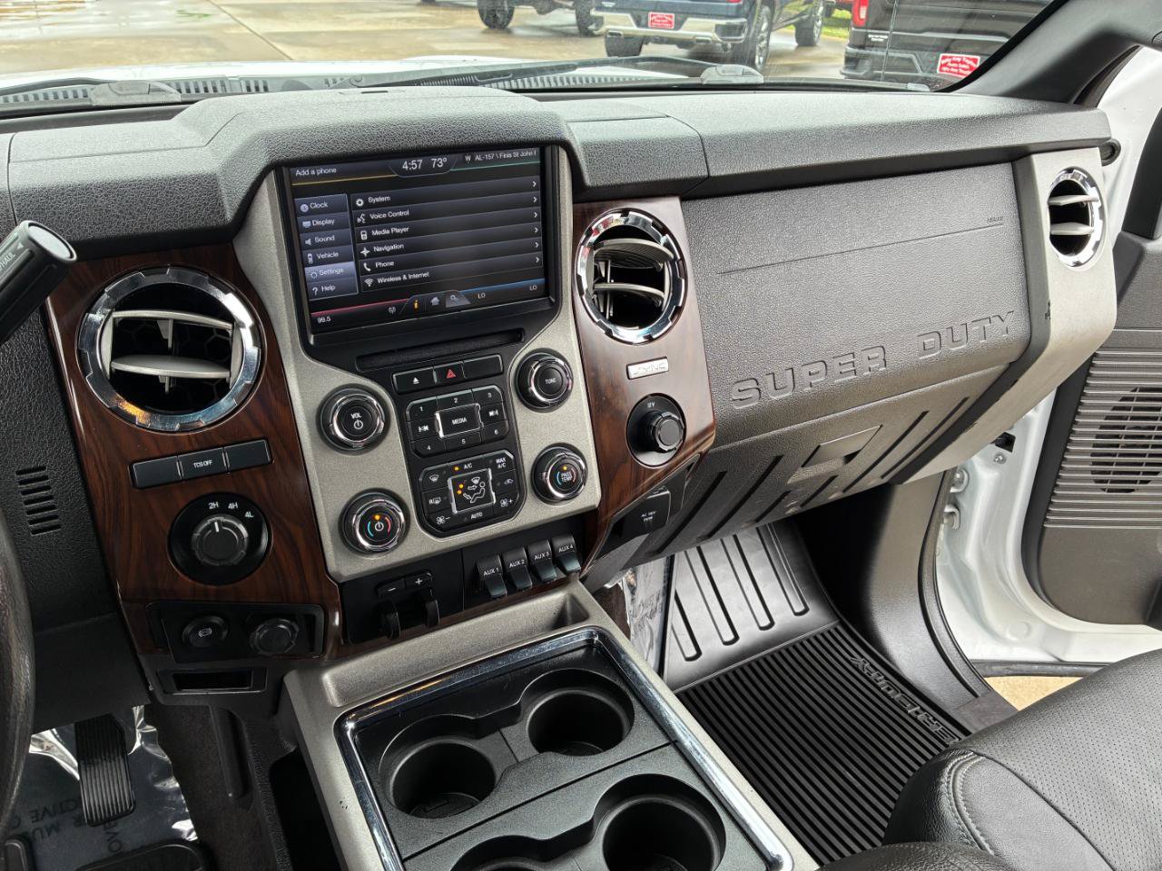 Used 2016 Ford F350 Lariat w/ Lariat Interior Package AWD/4WD image 19