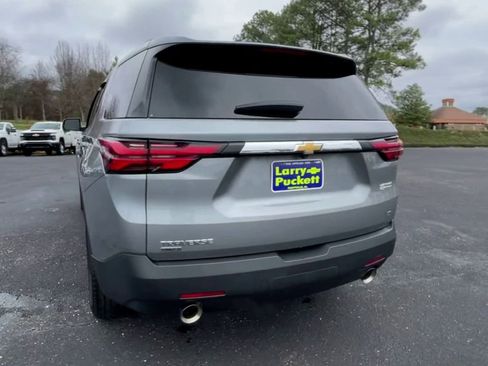 Used 2024 Chevrolet Traverse LT image 7