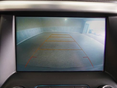 Used 2019 GMC Acadia SLT FWD image 19
