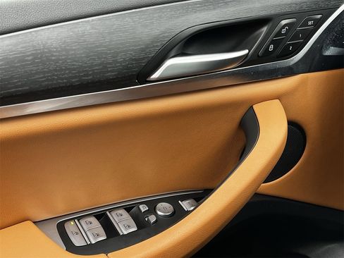 Used 2022 BMW X3 M40i w/ Parking Assistance Package image 21