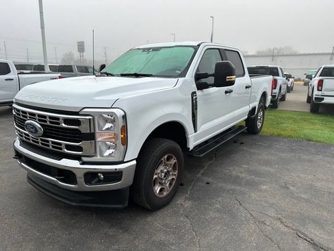 Used 2025 Ford F250 XLT AWD/4WD image 1