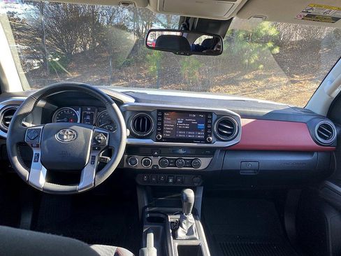 Certified 2023 Toyota Tacoma SR5 image 19