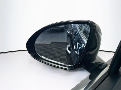 Used 2025 Genesis GV70 2.5T AWD/4WD image 16