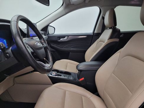 Used 2021 Ford Escape Titanium AWD/4WD image 17