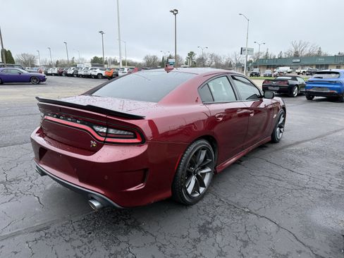 Used 2019 Dodge Charger Scat Pack image 5