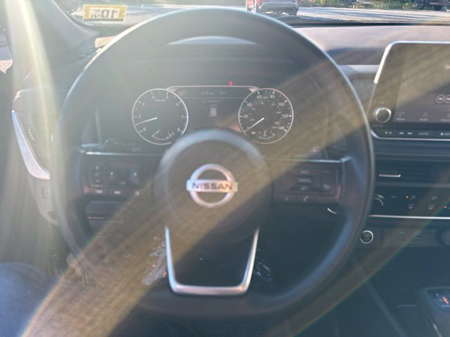 Used 2021 Nissan Rogue S AWD/4WD image 56