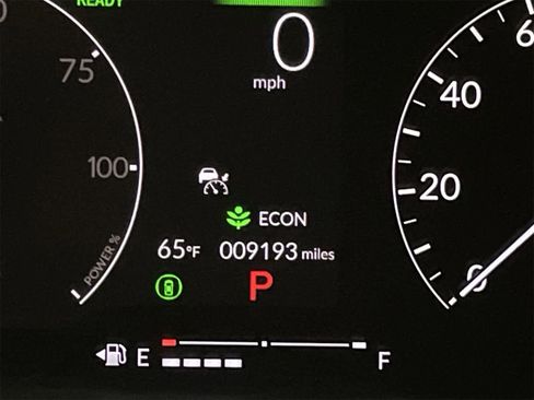 Used 2025 Honda Civic Sport image 15