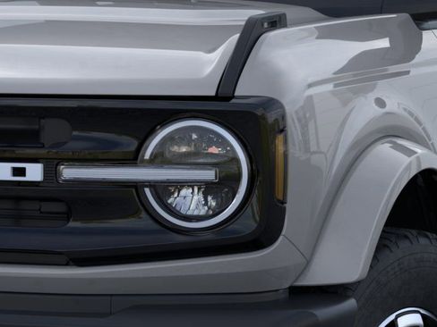 New 2026 Ford Bronco Outer Banks image 20