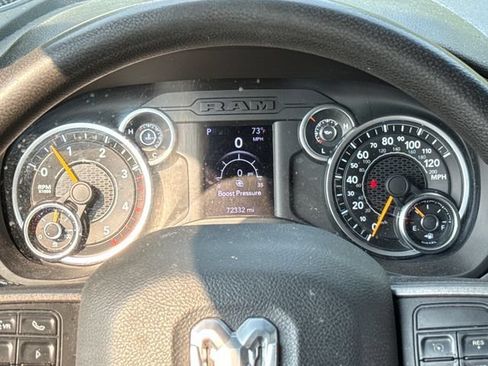 Used 2022 RAM 2500 Tradesman w/ Chrome Appearance Group AWD/4WD image 13