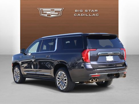 Used 2024 GMC Yukon XL Denali Ultimate AWD/4WD image 3