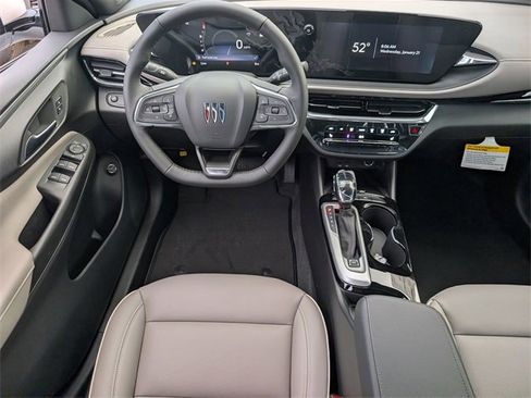 New 2026 Buick Envista Avenir image 9