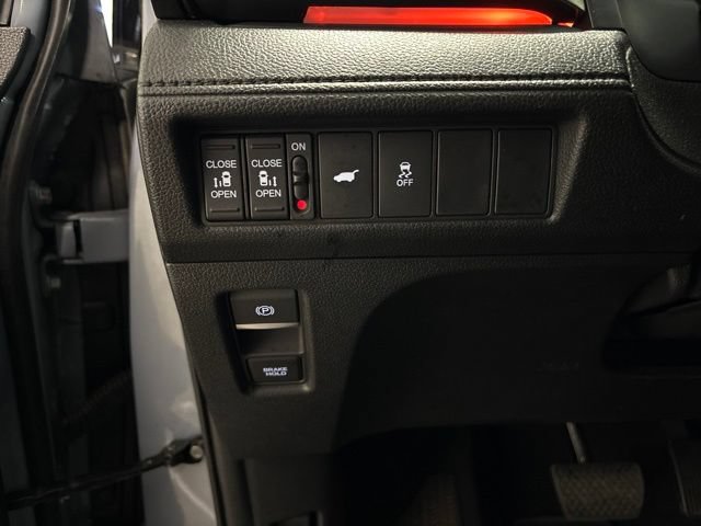 Used 2025 Honda Odyssey Sport-L image 14