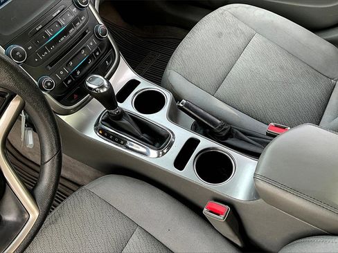 Used 2016 Chevrolet Malibu LS image 15