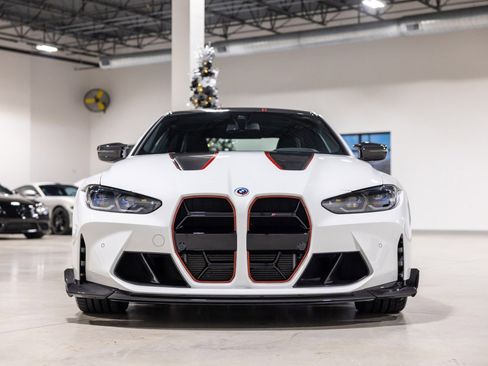 Used 2023 BMW M4 CSL image 2