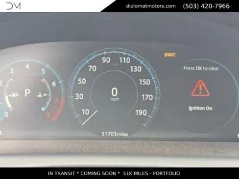 Used 2016 Jaguar XJ L Portfolio AWD/4WD image 12