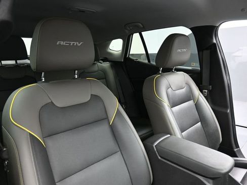 Used 2024 Chevrolet Trax ACTIV FWD image 28