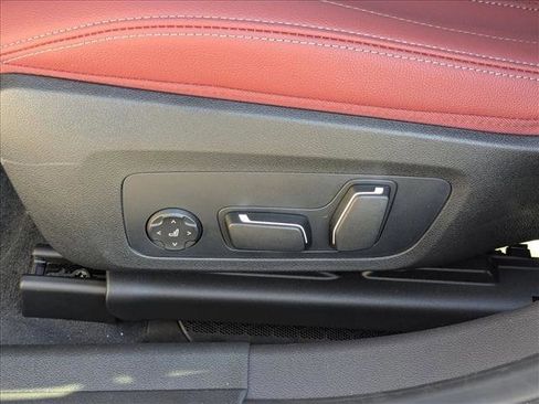 New 2026 BMW 330i xDrive Sedan w/ Premium Package image 4