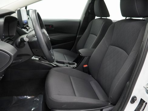 Used 2023 Toyota Corolla LE image 16