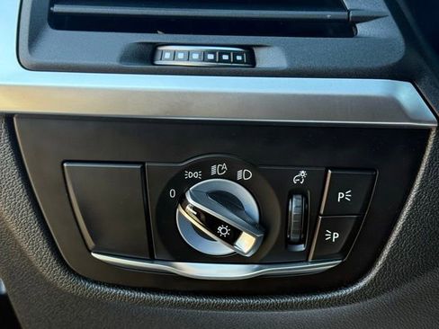 Used 2023 BMW X3 xDrive30i w/ Convenience Package image 50