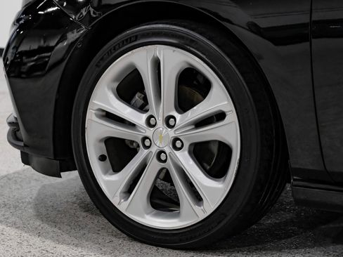 Used 2016 Chevrolet Cruze Premier image 58