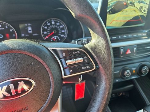 Used 2021 Kia Forte LXS image 15