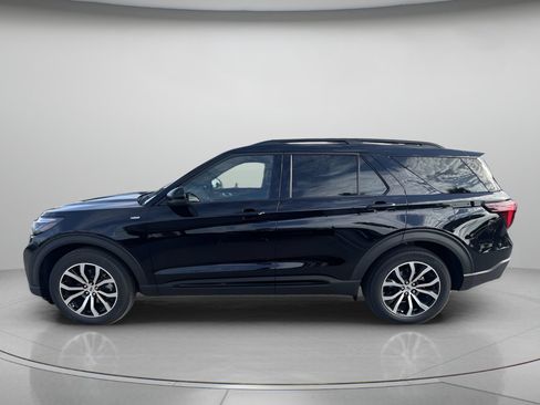 New 2026 Ford Explorer ST-Line RWD image 6