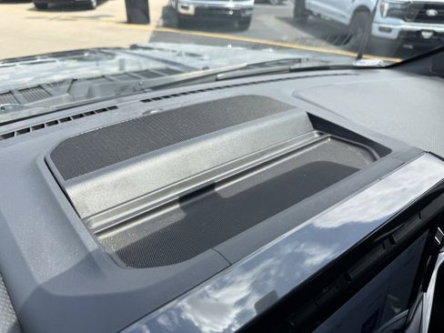 Used 2022 Ford F150 XLT w/ Equipment Group 302A High image 46