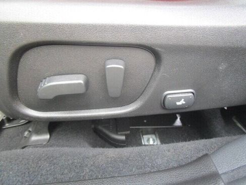 Used 2018 Subaru Forester 2.5i Touring w/ Popular Package #2 image 29