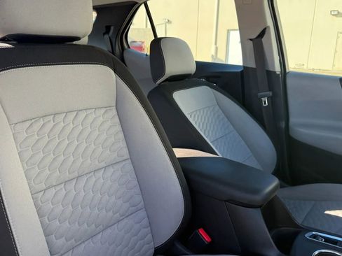 Used 2018 Chevrolet Equinox LS w/ LPO, Protection Package image 16