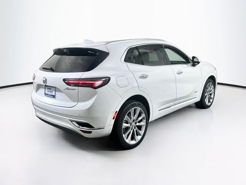 Used 2022 Buick Envision Avenir w/ Technology Package II FWD image 5