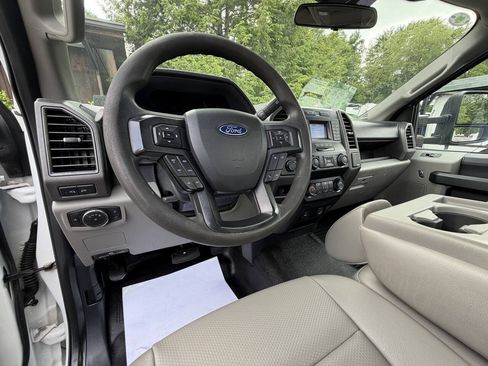 Used 2022 Ford F450 XL w/ Power Equipment Group AWD/4WD image 36