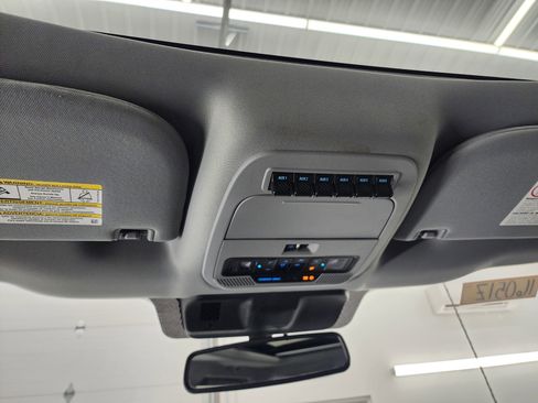 Used 2023 Ford F350 XLT w/ Tremor Off-Road Package image 12