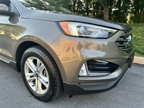 Used 2019 Ford Edge SEL w/ Equipment Group 201A AWD/4WD image 53