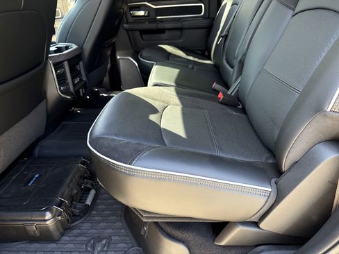 New 2026 RAM 3500 Laramie AWD/4WD image 25