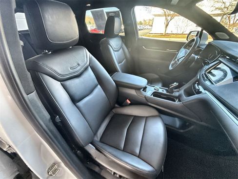 Certified 2025 Cadillac XT5 Premium Luxury image 27