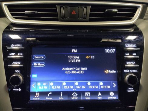 Used 2018 Nissan Murano SL w/ Moonroof Package image 25