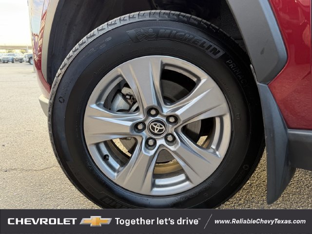 Used 2024 Toyota RAV4 XLE w/ Convenience Package AWD/4WD image 10