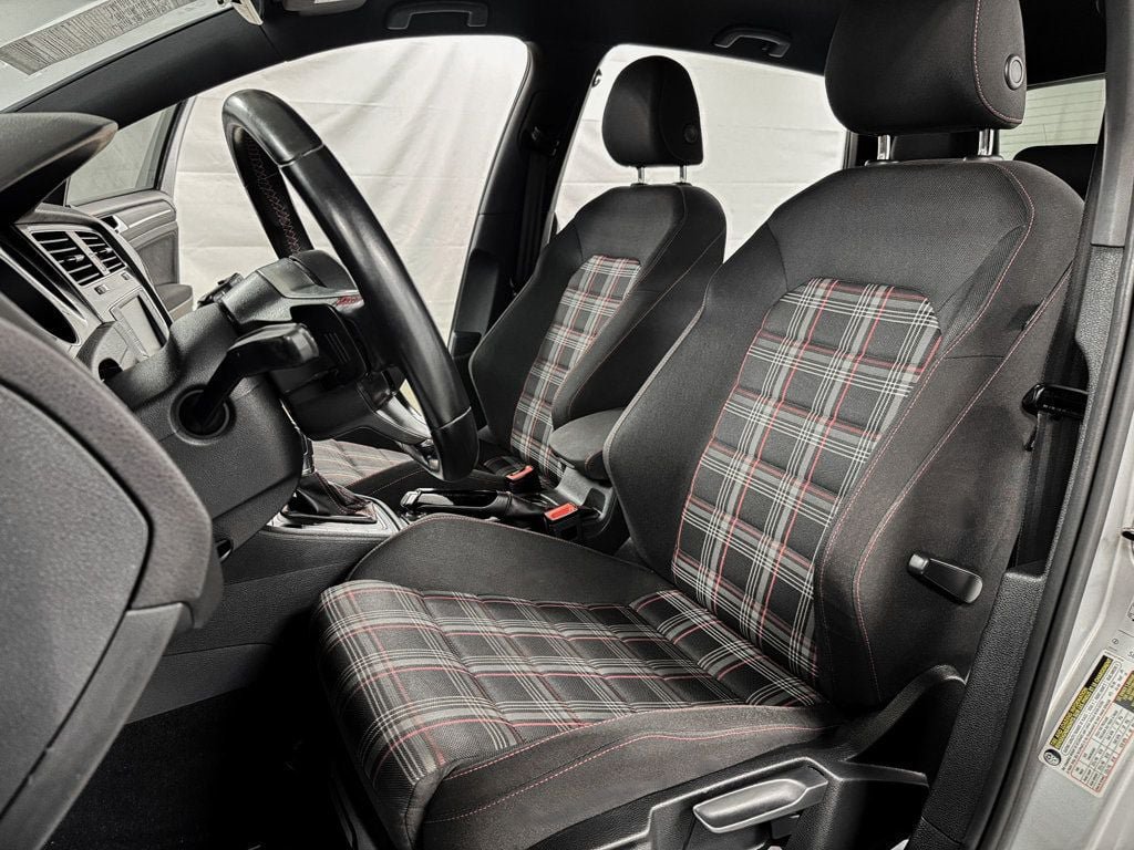 Used 2016 Volkswagen GTI S FWD image 9