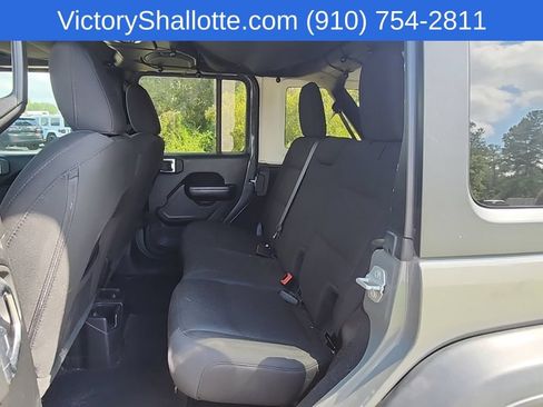 Used 2020 Jeep Wrangler Unlimited Sport AWD/4WD image 19